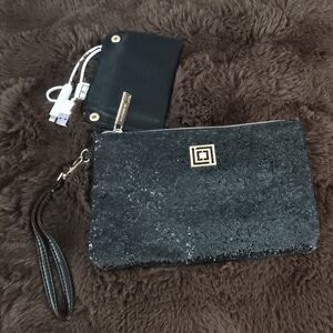 Liz Claiborne Black Sequin Wristlet USB Pouch Charger Gold Accent Clutch Sparkle